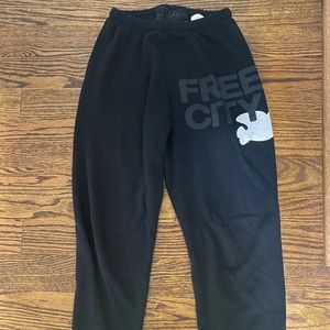 FREE CITY SWEATS NEVER WORN